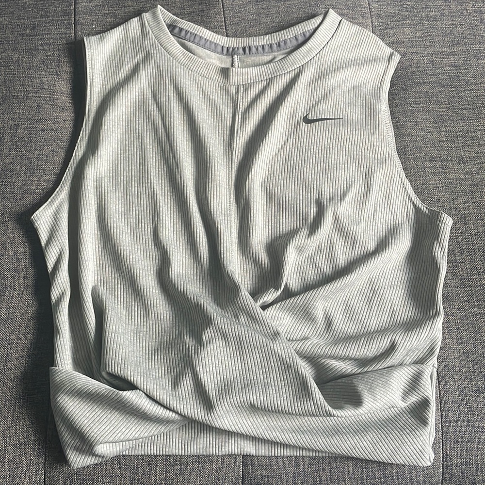 NWOT Nike Dri-Fit Crop Tank